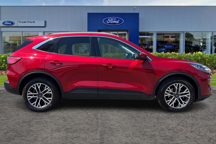 Ford KUGA Photo autoimg-1f5b29fafbf759b03b96d6d0f140e6e55f0f18fb.jpg