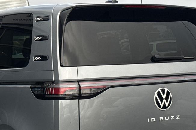 VOLKSWAGEN Id. Buzz Photo 49