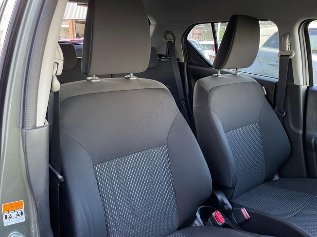 SUZUKI Ignis Photo 27