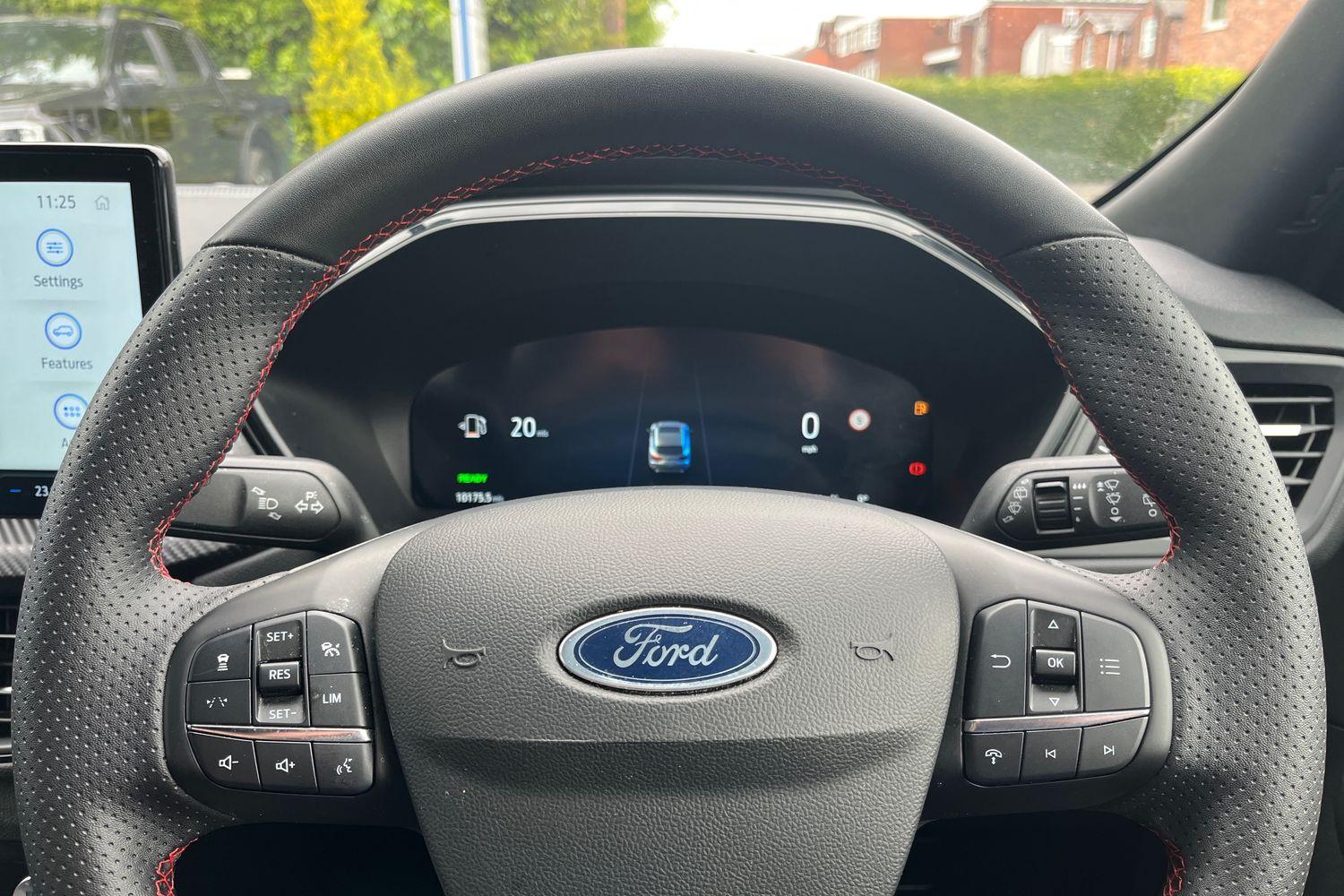 Ford KUGA Photo 11