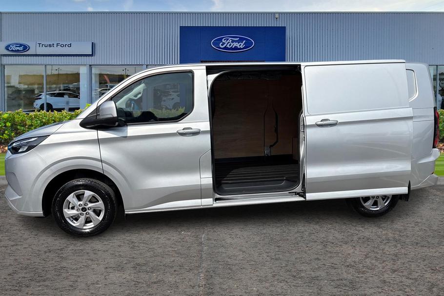 Used Ford TRANSIT CUSTOM WR26OEK 5