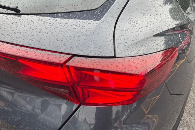 CUPRA Formentor Photo 18