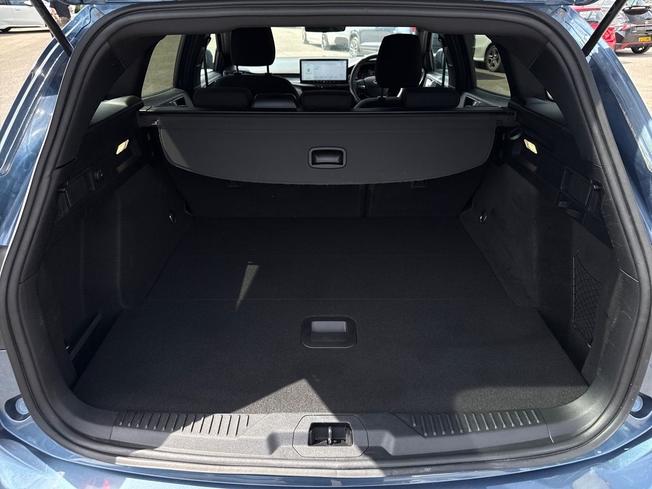 FORD Focus Photo 12