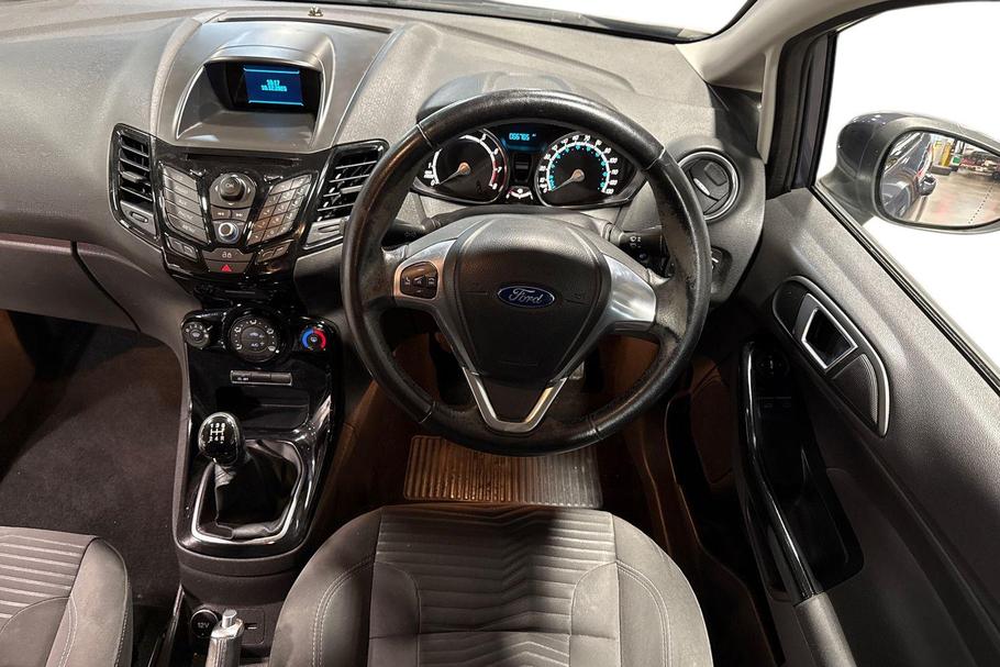 Used Ford Fiesta 11