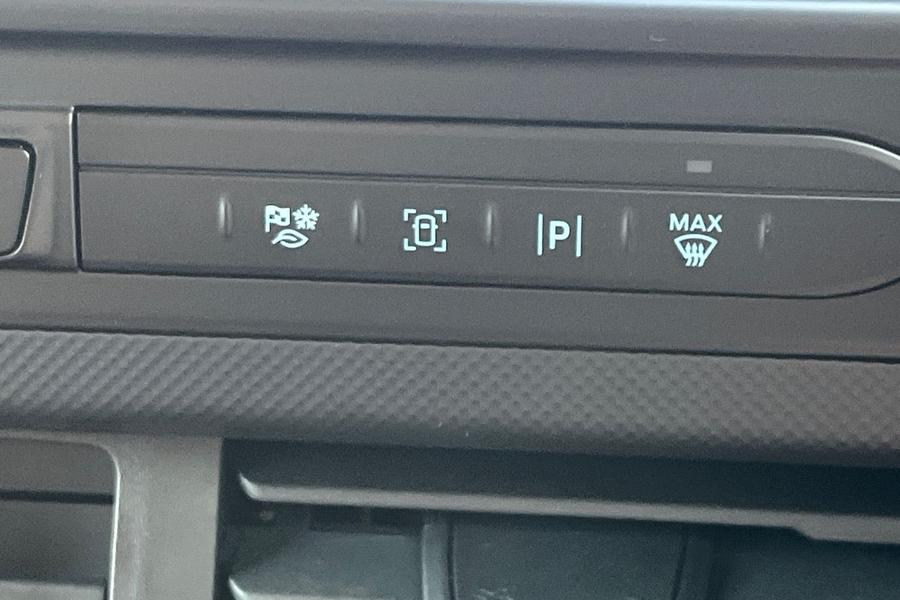 Ford TRANSIT E-CUSTOM Photo autoimg-1f7283306cd473f1bbb582842ca7735f2638dc24.jpg