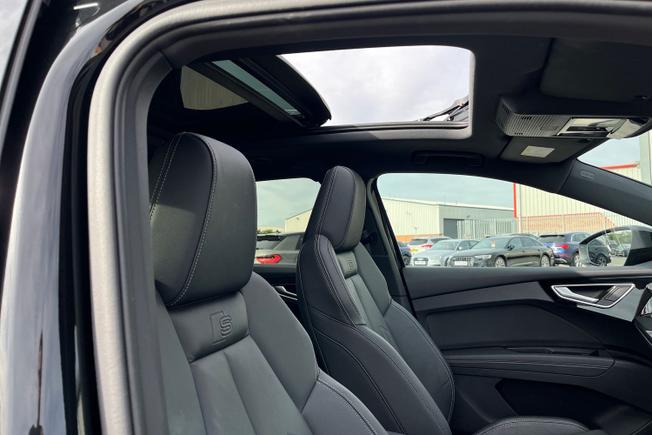 AUDI Q4 E-Tron Photo 28