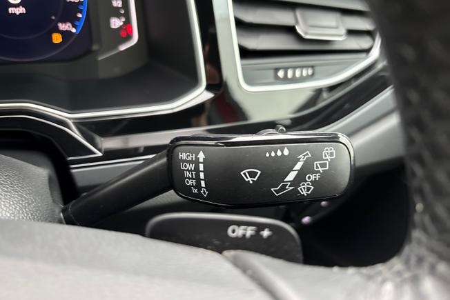 VOLKSWAGEN Polo Photo 27