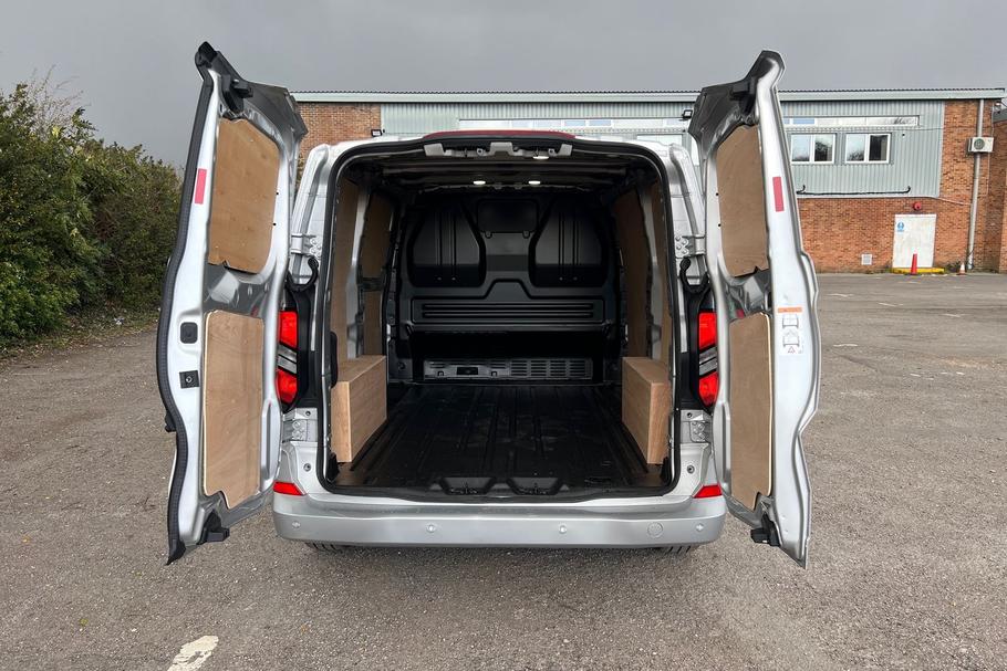 Used FORD TRANSIT CUSTOM WR75HYL 6