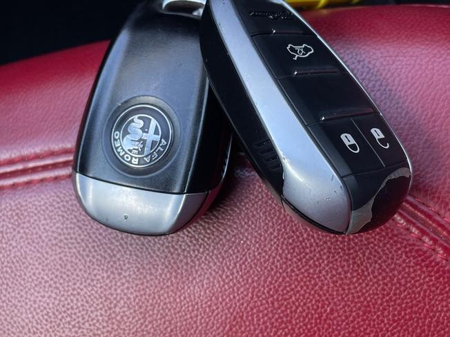 ALFA ROMEO Giulia Photo 56