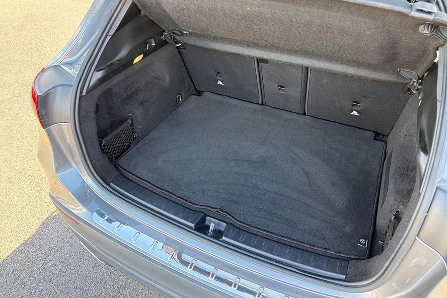 Mercedes-Benz GLA Photo autoimg-1f7cefcccaa79a0272911b7cf7c163eb8f99ccef.jpg