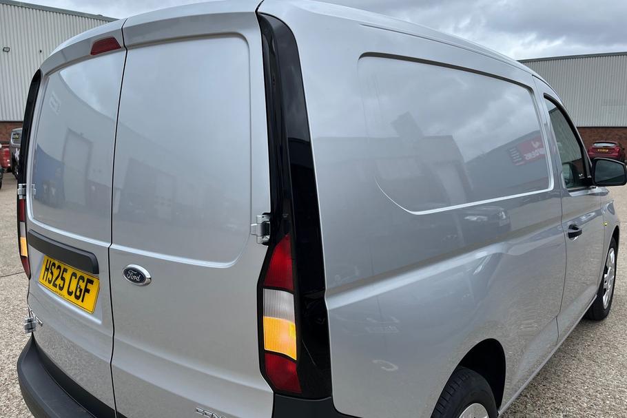 Used FORD TRANSIT CONNECT HS25CGF 39