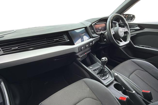 Audi A1 Photo 2