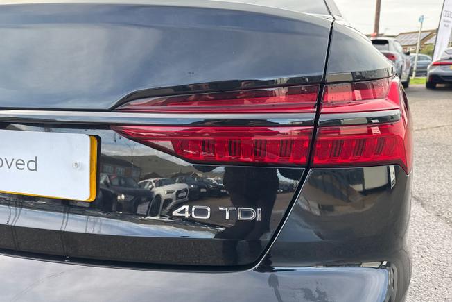 AUDI A6 Saloon Photo 19