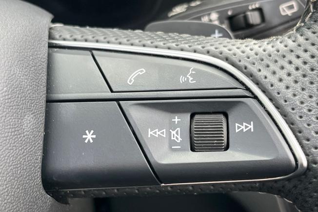 AUDI Q5 Photo 17