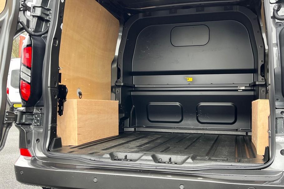 Used FORD TRANSIT CUSTOM YP75JHH 5