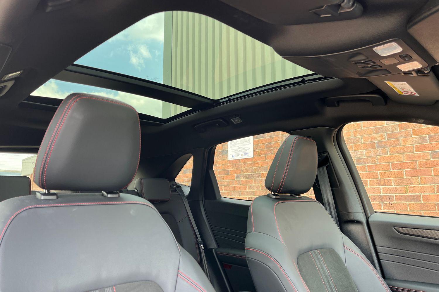 Ford Kuga Photo 39