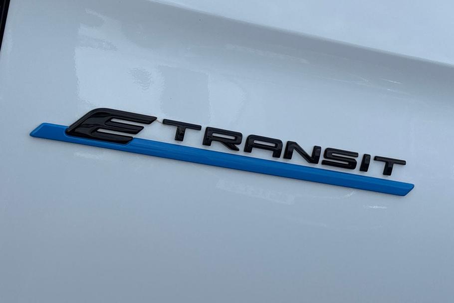Used Ford E-TRANSIT CUSTOM RX26BGK 20