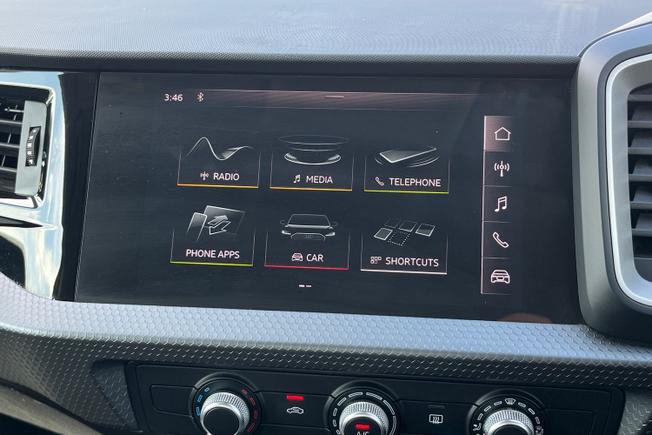 Audi A1 Photo 13