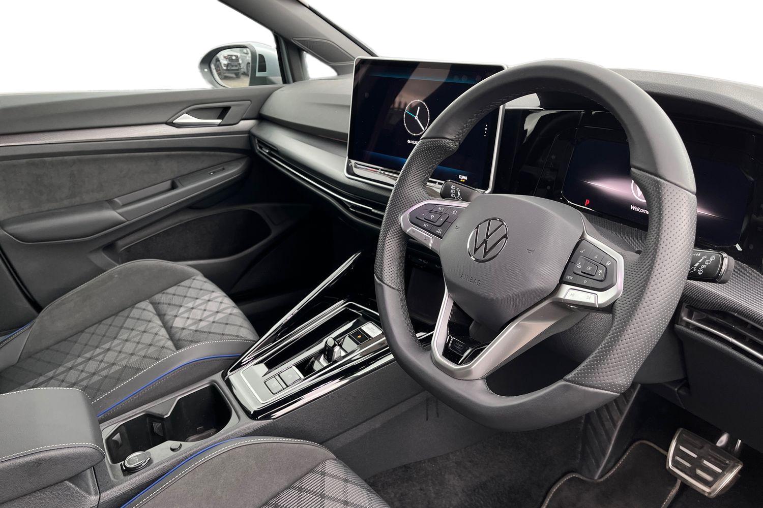Volkswagen GOLF Photo 8