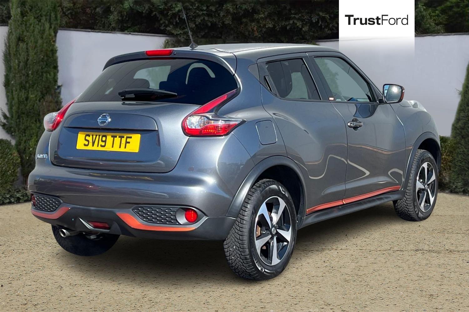 Nissan JUKE Photo 3