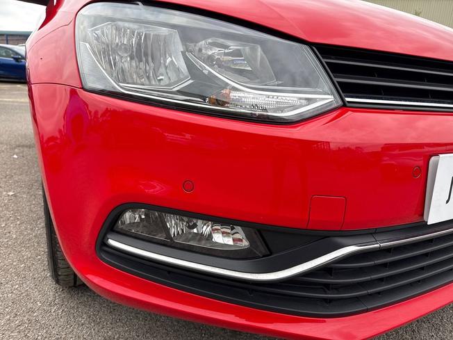 VOLKSWAGEN Polo Photo 37