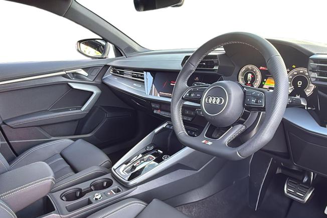 AUDI A3 Photo 6