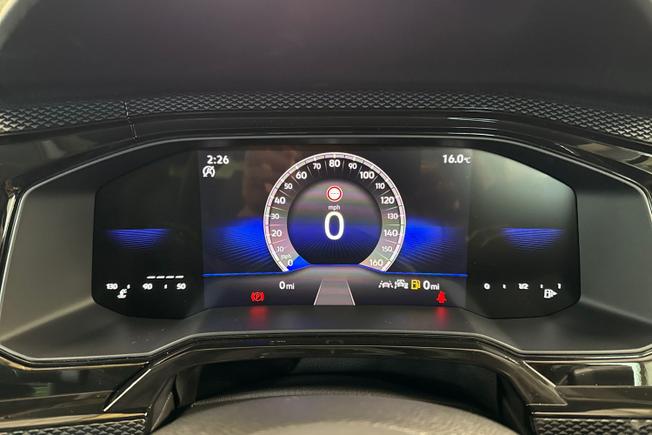VOLKSWAGEN Polo Photo 15