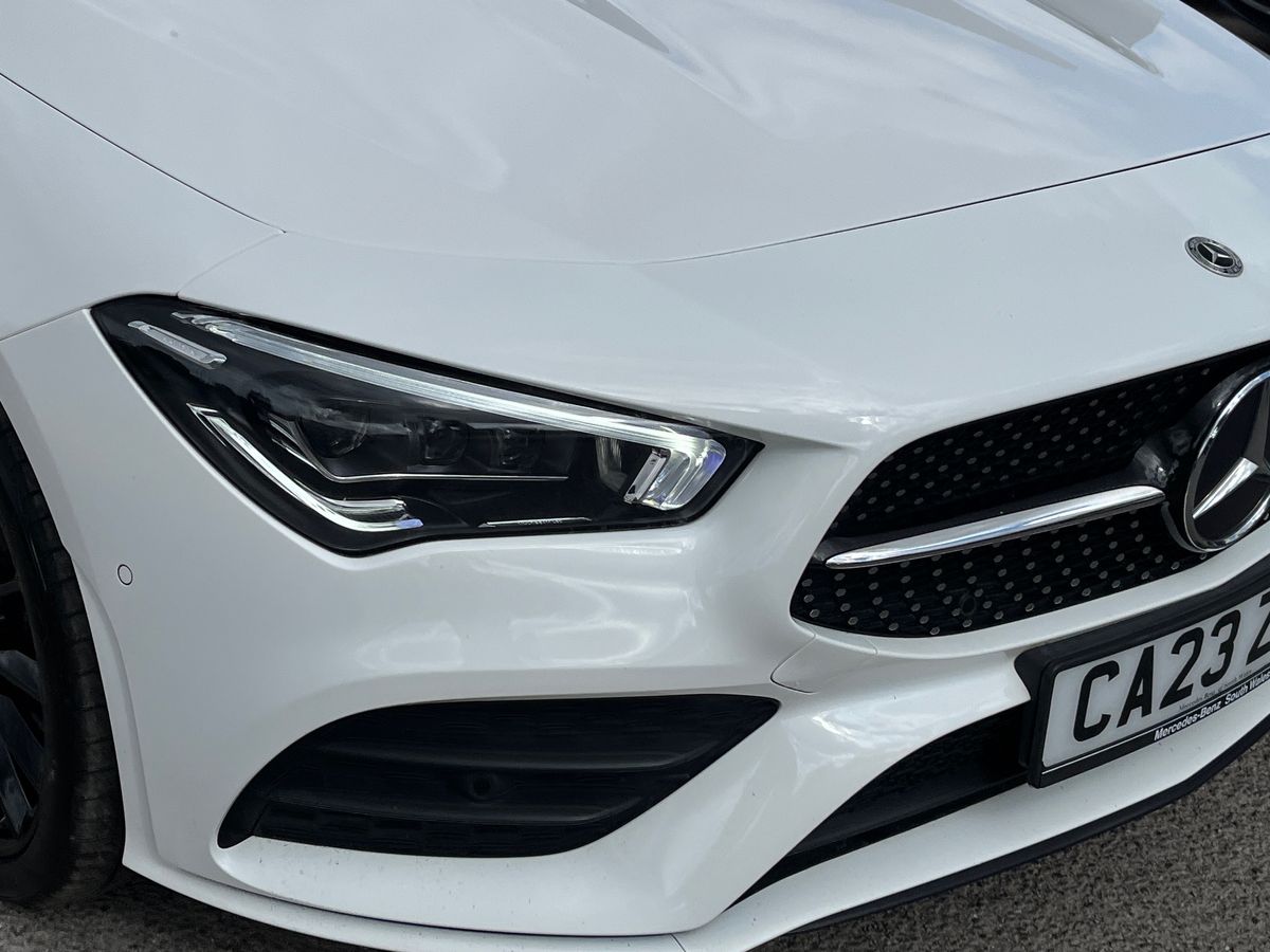 Mercedes-Benz CLA Photo 18