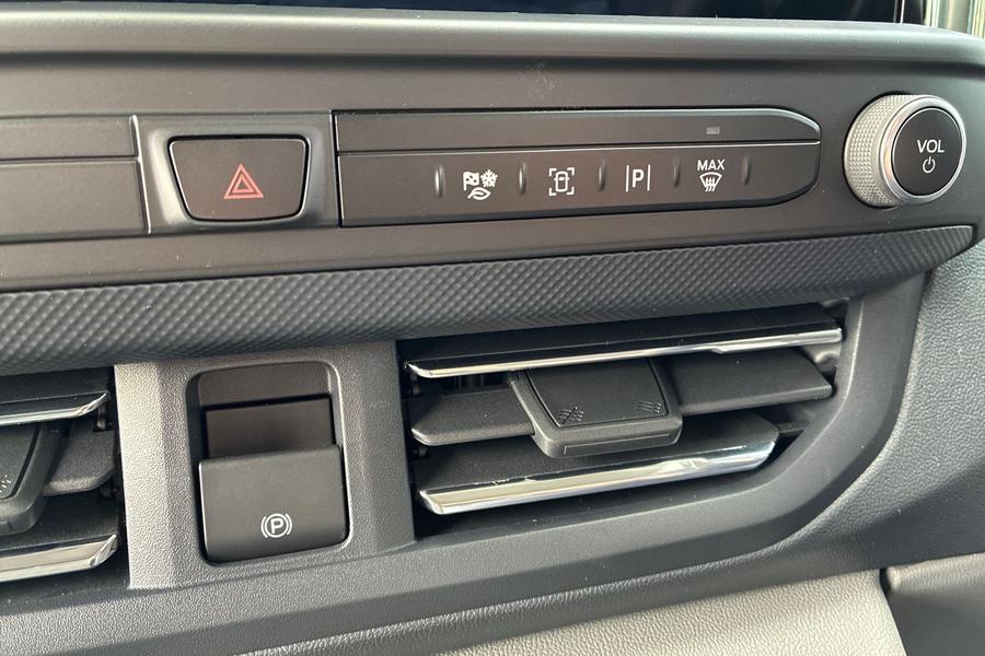 Ford TRANSIT CUSTOM Photo autoimg-1f9c08d85675320bfd67e449754632292470e050.jpg