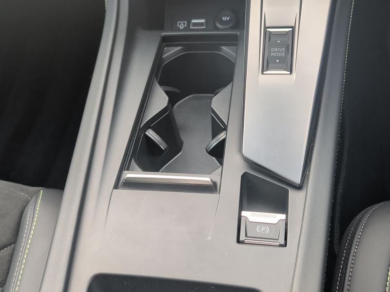 Used Peugeot 308 KJ73XXP 42