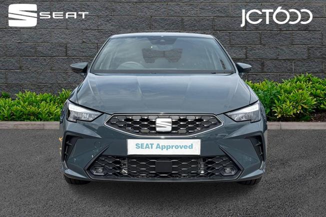 SEAT Ibiza Photo 8