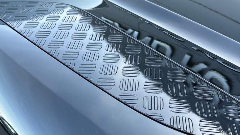 Used Land Rover Defender WJ74ACO 28