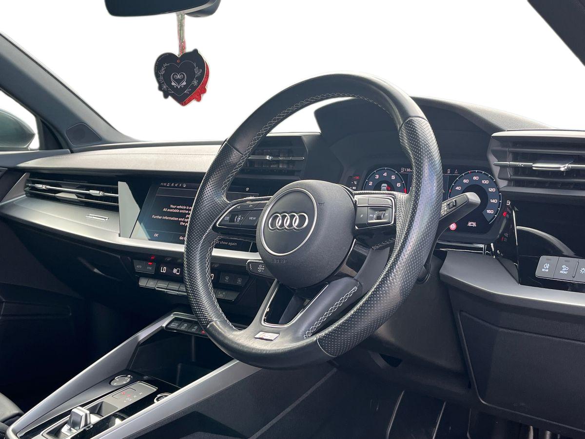 Audi A3 Photo 17