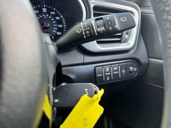 Kia Ceed Photo autoimg-1fb1da8f27cabfd14921dac187fc9c466d390fb9.jpg
