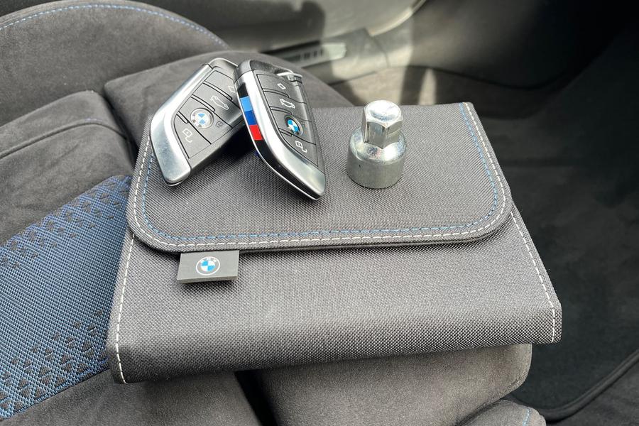 BMW 1 Series Photo autoimg-1fb34540438f76b3cfe0800352ced87f9d157b06.jpg