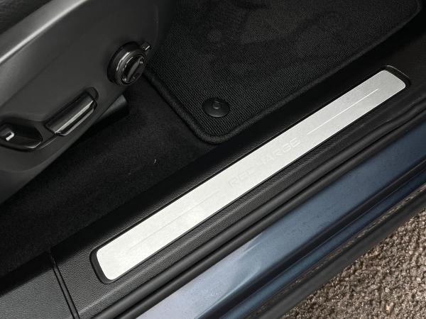 Volvo XC60 Photo autoimg-1fb470d7db016a057cb6692613622af3a52d9838.jpg