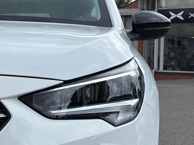 VAUXHALL Corsa Photo 25