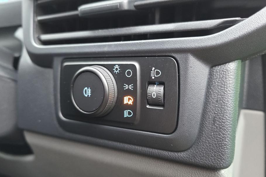 Used Ford E-TRANSIT CUSTOM WO25TSX 30