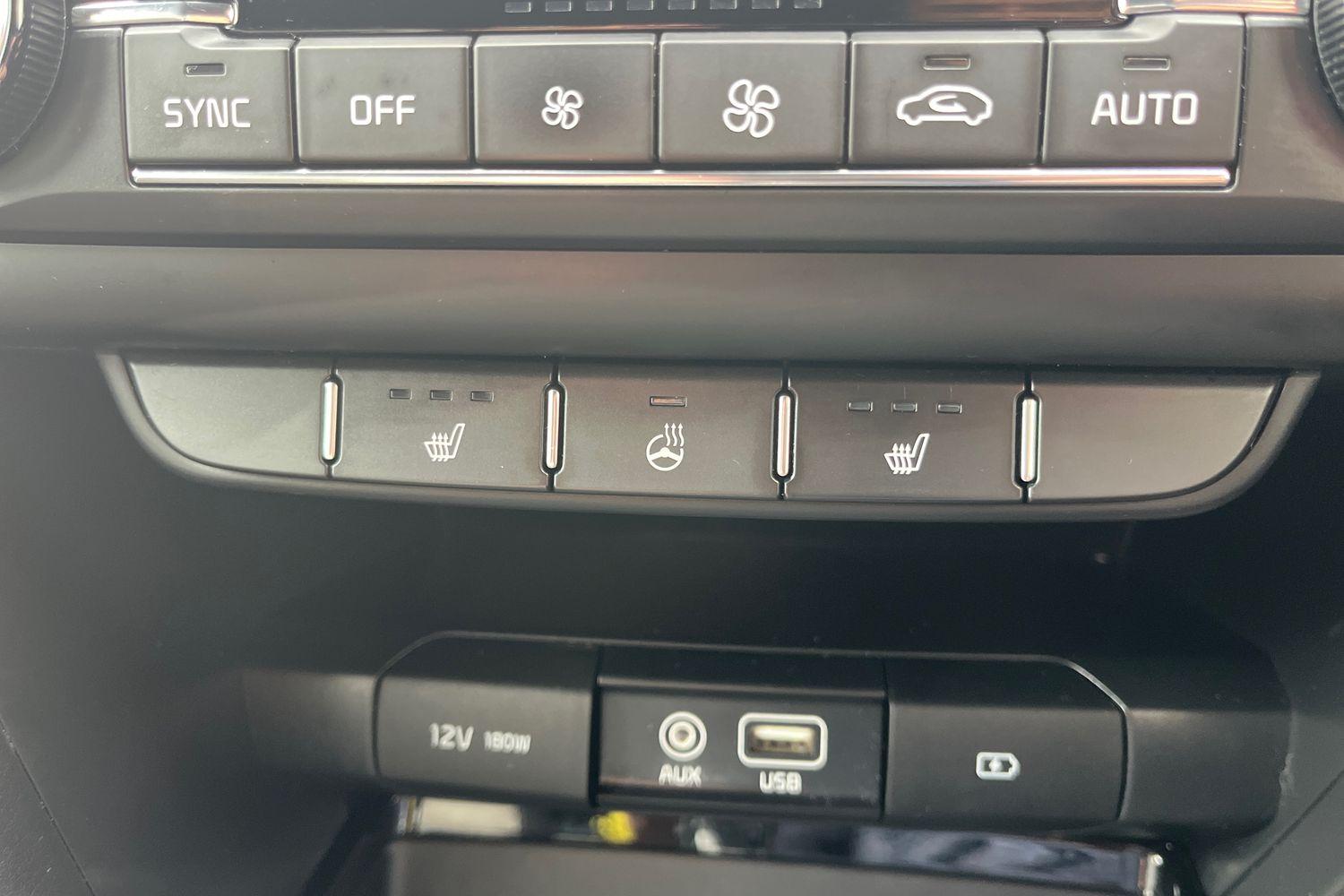 Kia CEED Photo 28