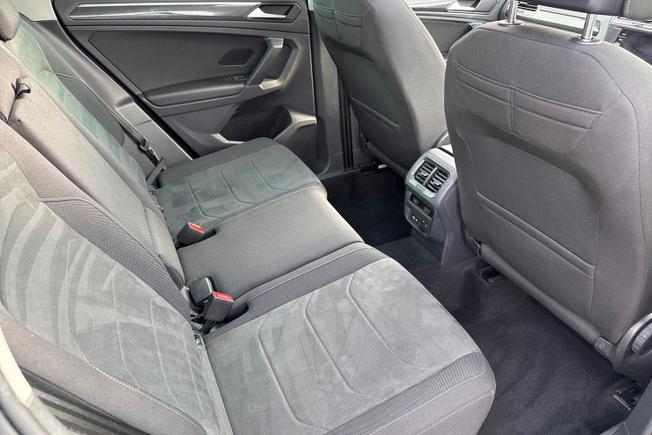 VOLKSWAGEN Tiguan Photo 27