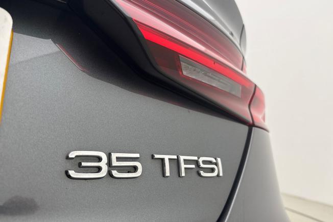 AUDI A5 Photo 23
