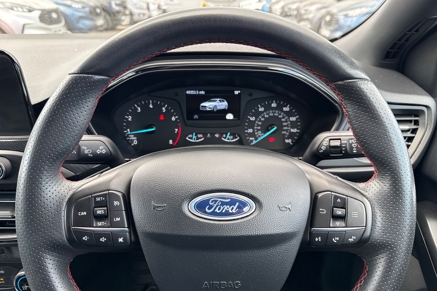 Ford Focus Photo 11