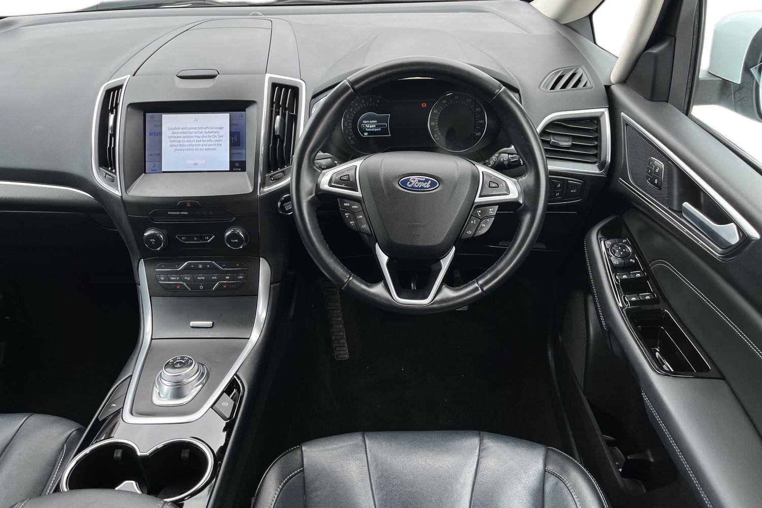 Ford S-MAX Photo 10