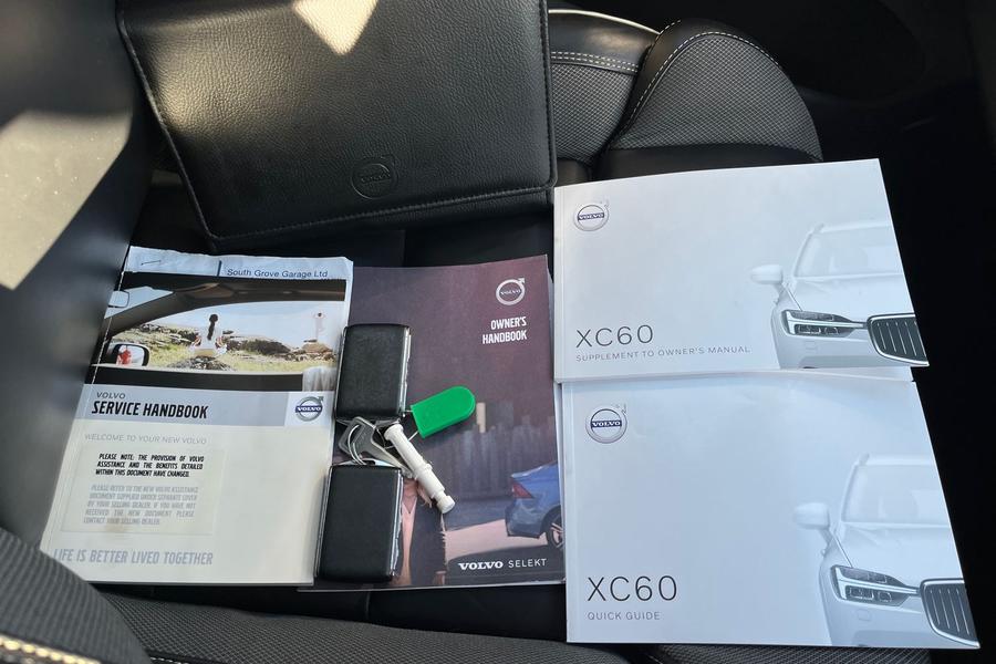Volvo XC60 Photo autoimg-1fc70dabb4ad3d6602d4462c6f53b8a988d62519.jpg