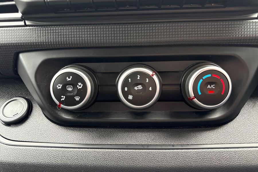 Renault TRAFIC Photo autoimg-1fc94d79f86ae2d29a7b553b72a39a9df34ee00b.jpg