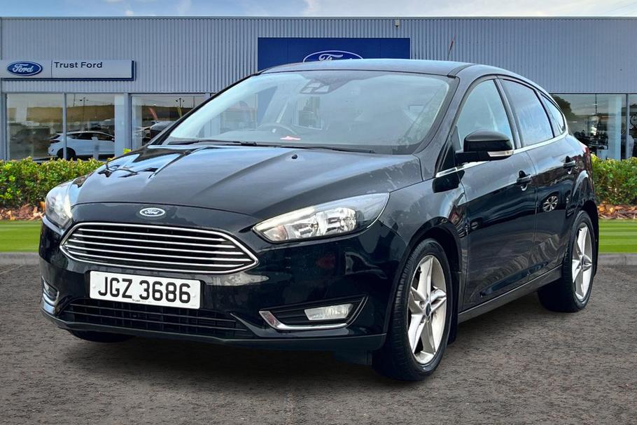 Used Ford FOCUS 5