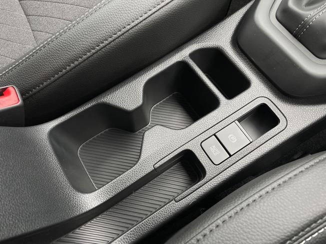 KIA Stonic Photo 39