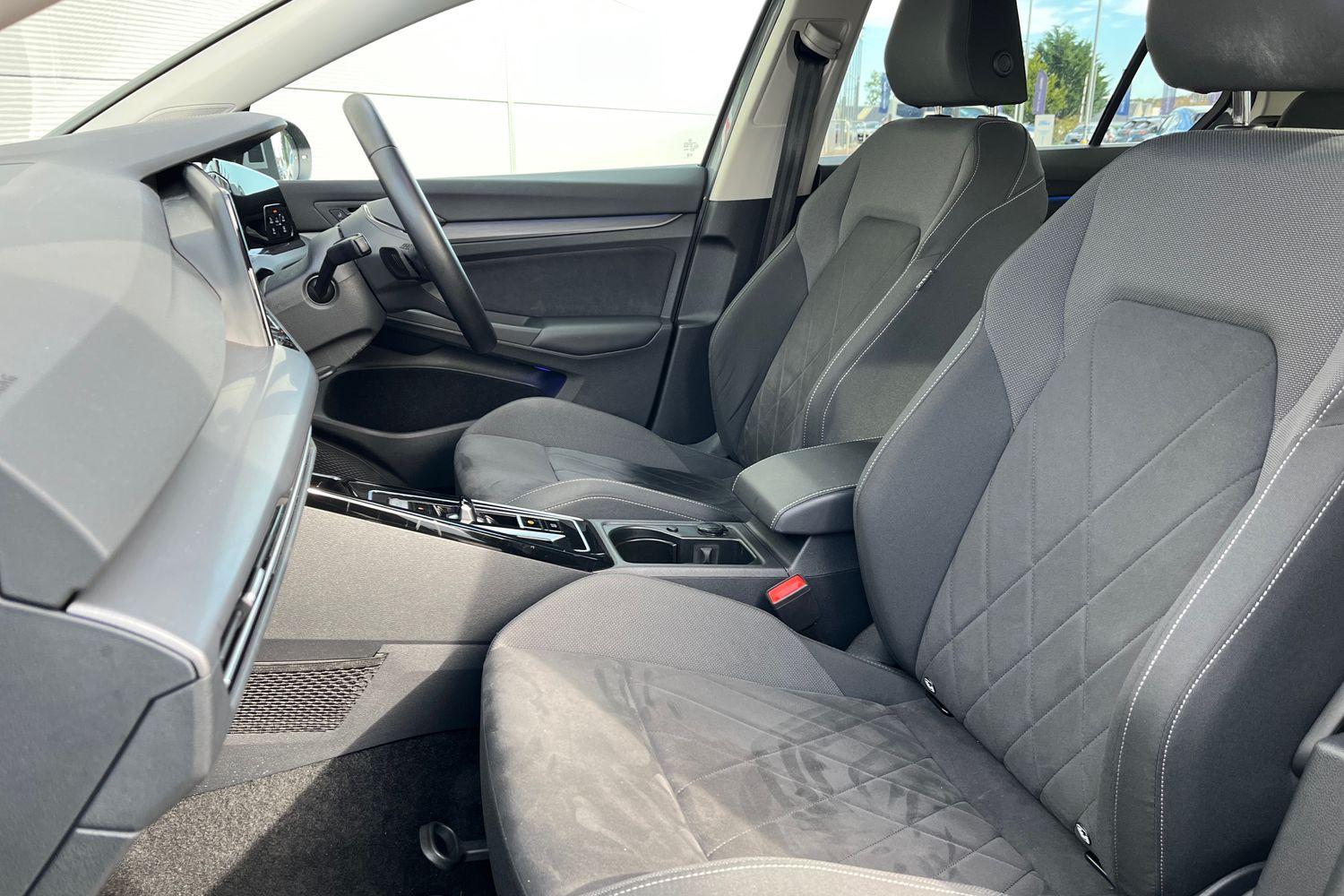 Volkswagen Golf Photo 18
