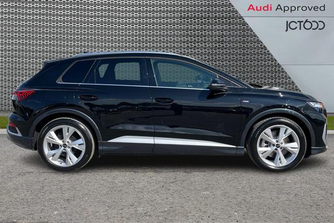 Audi Q4 e-tron Photo 4