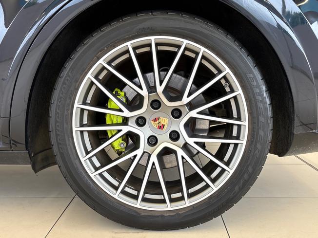 PORSCHE Cayenne Photo 26